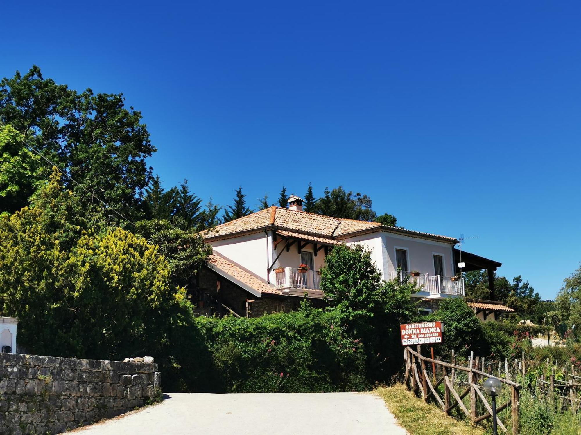 Agriturismo Donna Bianca มอร์มานโน ภายนอก รูปภาพ
