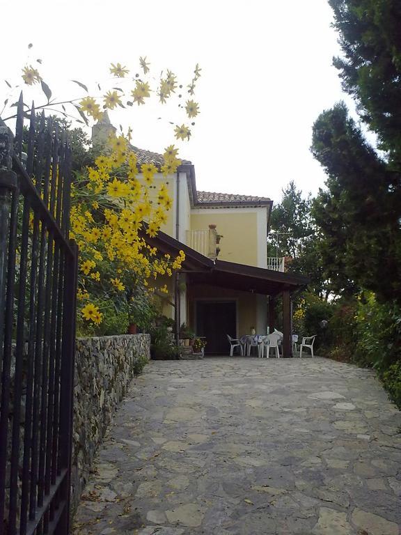 Agriturismo Donna Bianca มอร์มานโน ภายนอก รูปภาพ