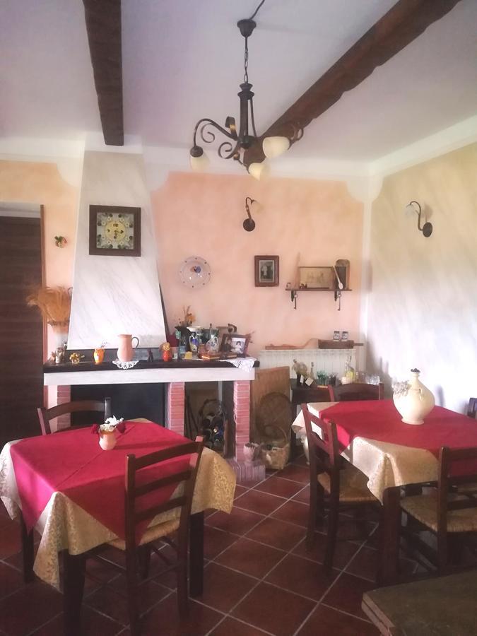 Agriturismo Donna Bianca มอร์มานโน ภายนอก รูปภาพ